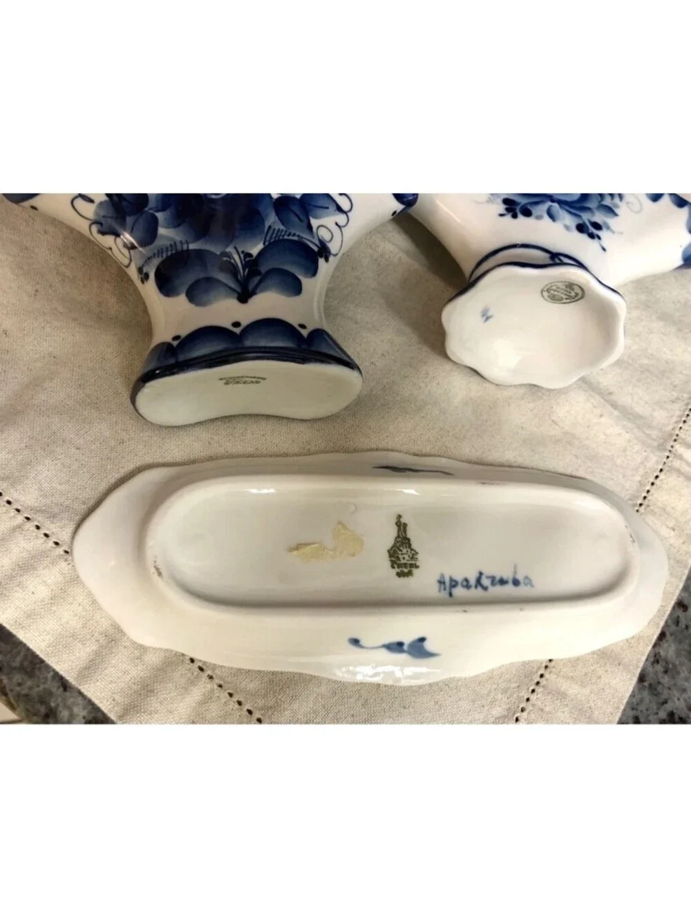 Vtg Gzhel Napkin Holders 2 & Small Tray Set